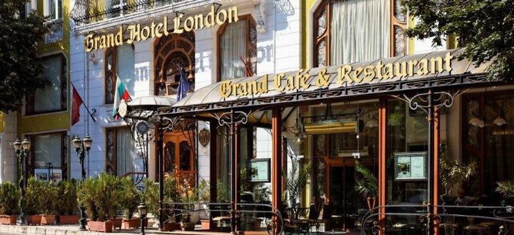 Grand Hotel London Warna Exterior foto